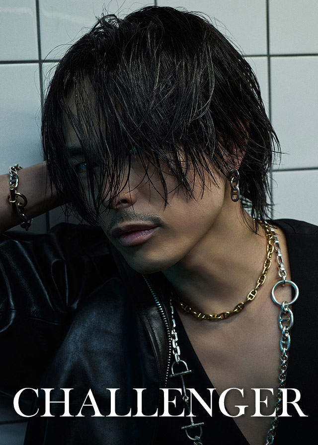 ���s����