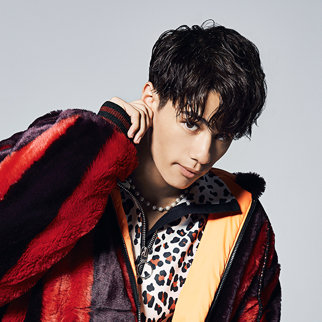 �C������