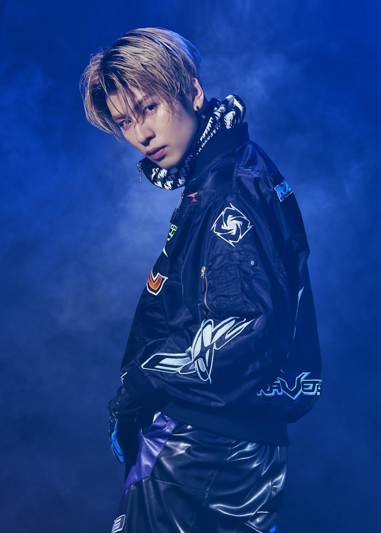藤原樹　クッション16BOOSTERZ 藤原樹 クッション16BOOSTERZ タレントグッズ