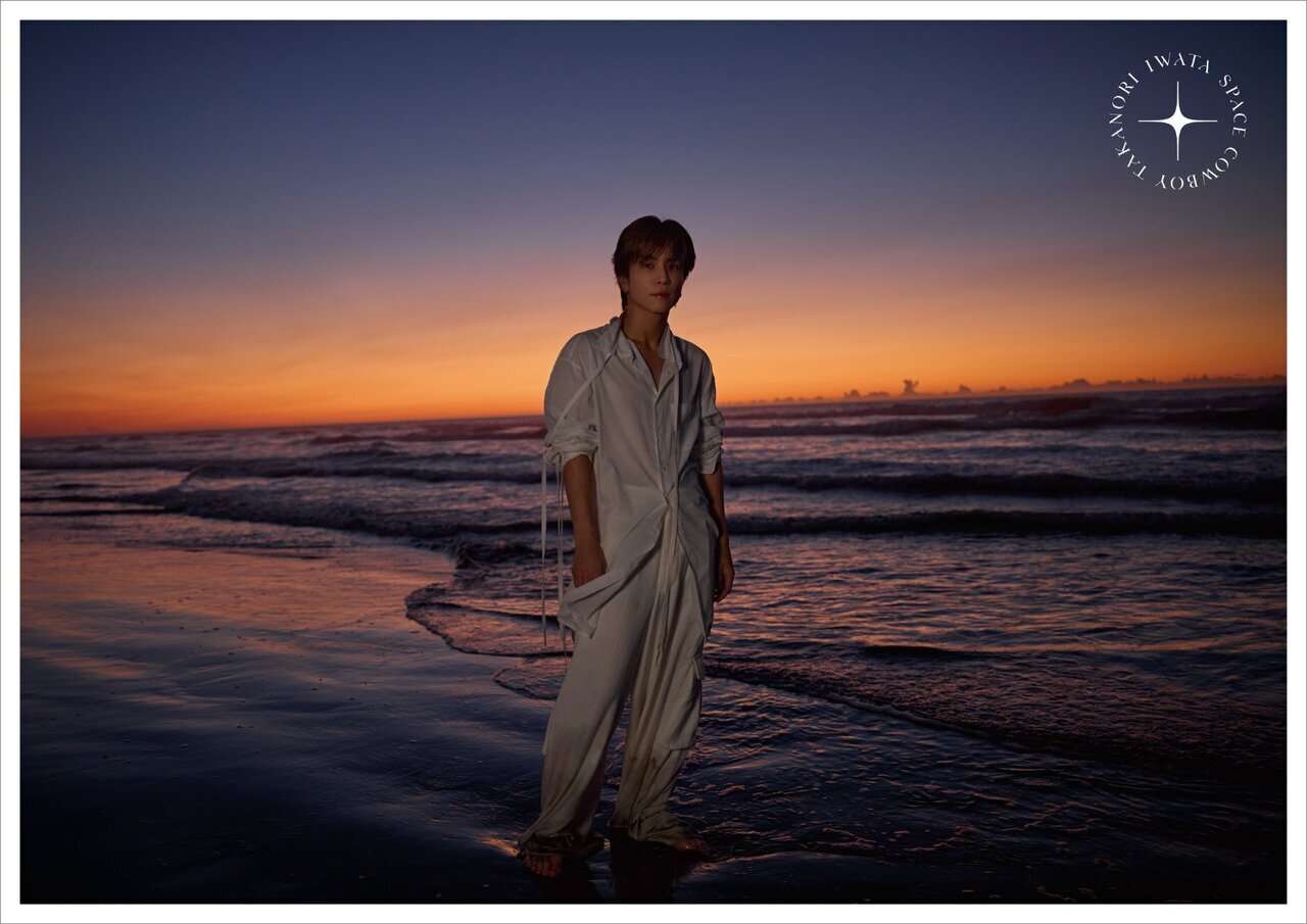 岩田剛典 ポーチ レア 福岡ver MATE限定 完全受注生産ART盤JACKET PHOTO＆キャンバスアート絵柄