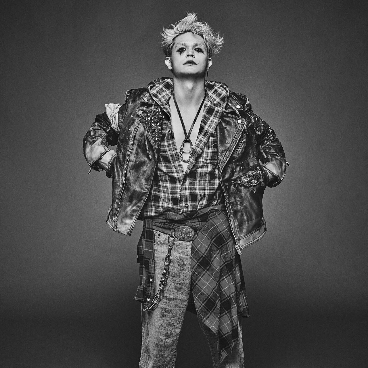 THE RAMPAGE『BREAK IT DOWN』ARTIST PHOTO | EXILE TRIBE mobile